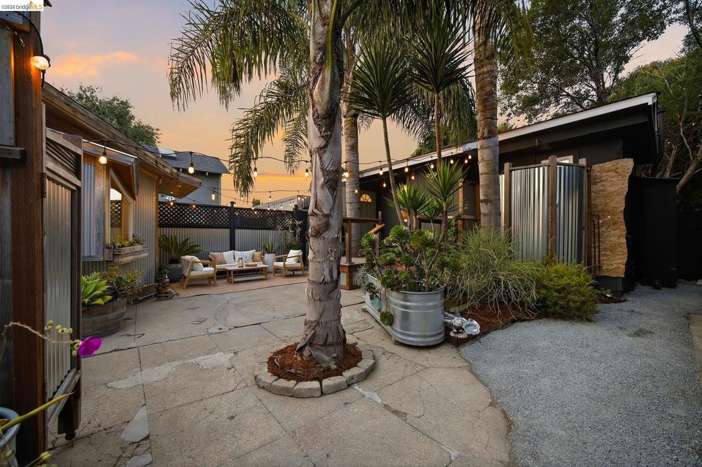 1324 Fitzgerald St Property Photo 3