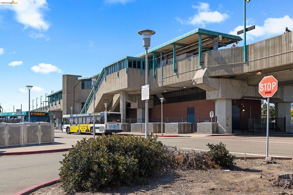 1324 Fitzgerald St Property Photo 94