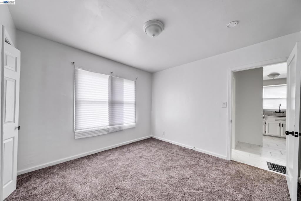 3019 Florida St Property Photo 5