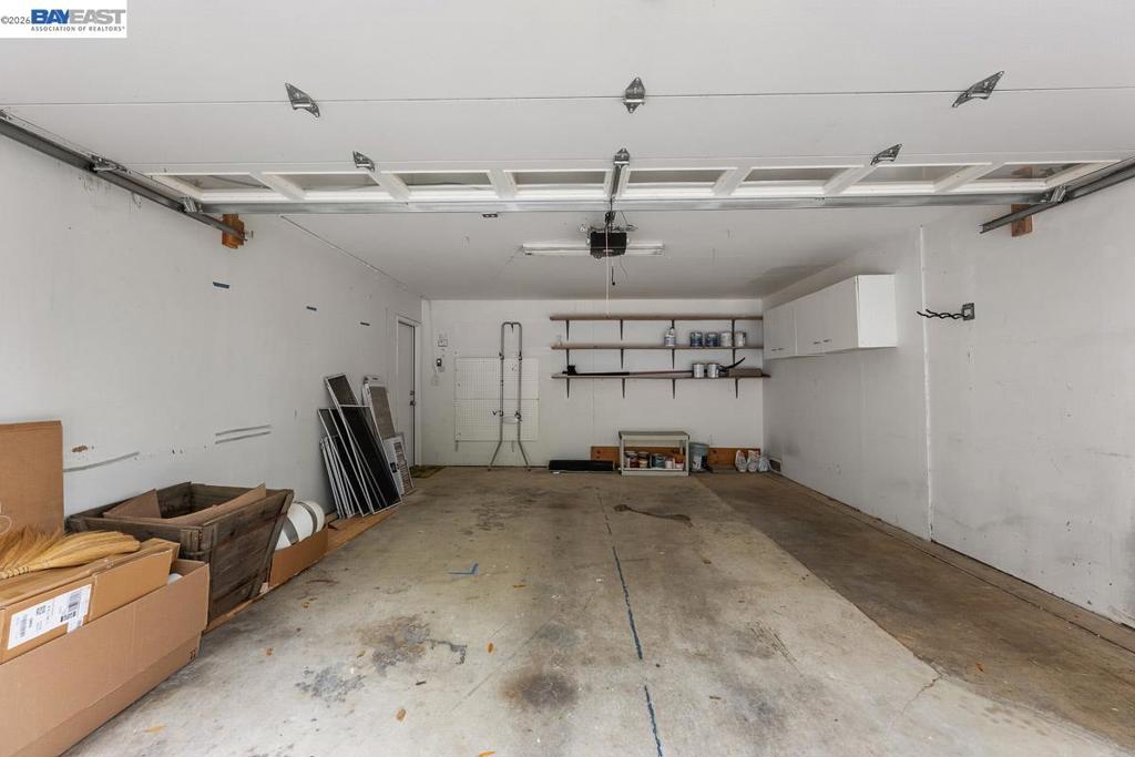 6625 Thornhill Dr Property Photo 35