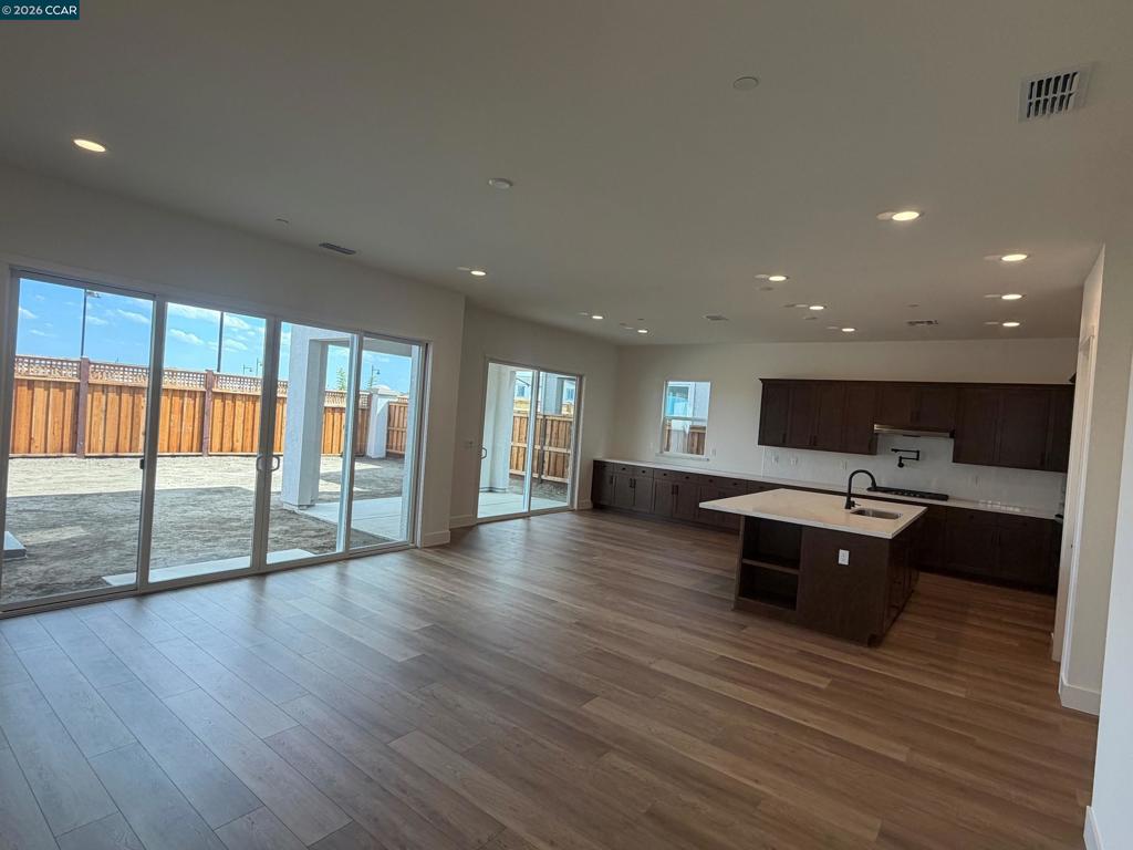 16165 Cartman Ct Property Photo 3