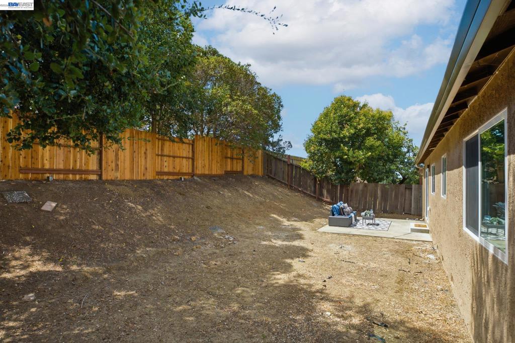 113 De Paul Dr Property Photo 36