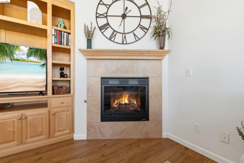 9569 California Oak Cir Property Photo 12