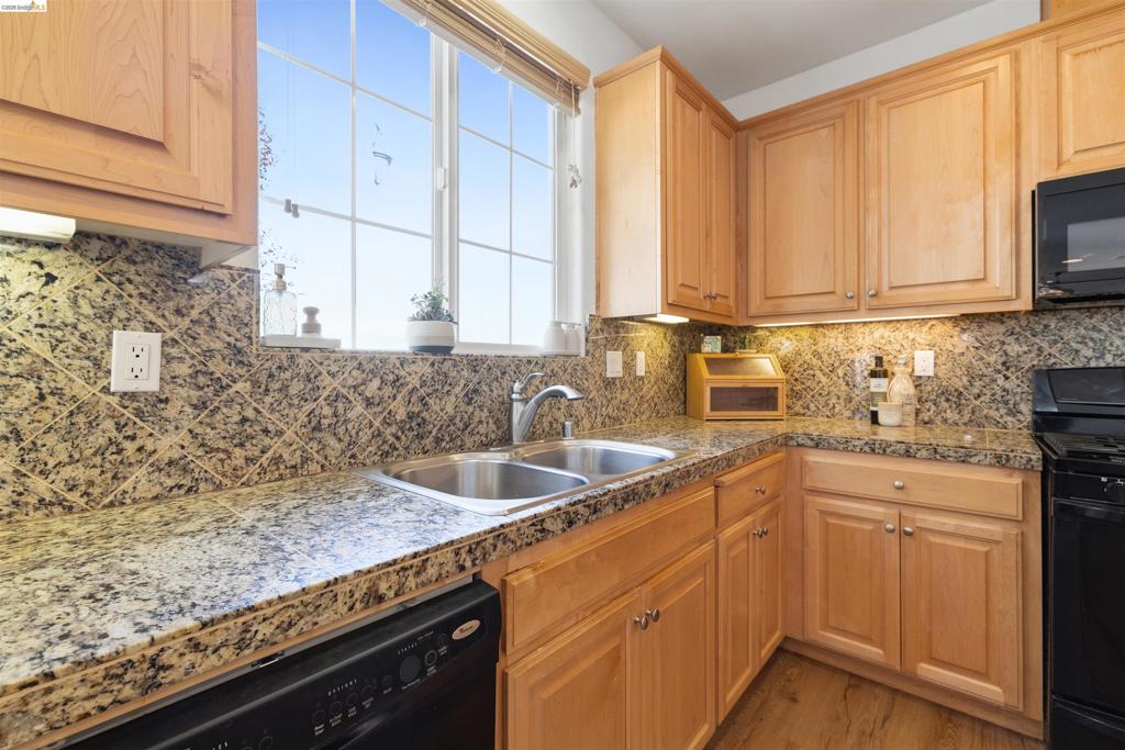9569 California Oak Cir Property Photo 15