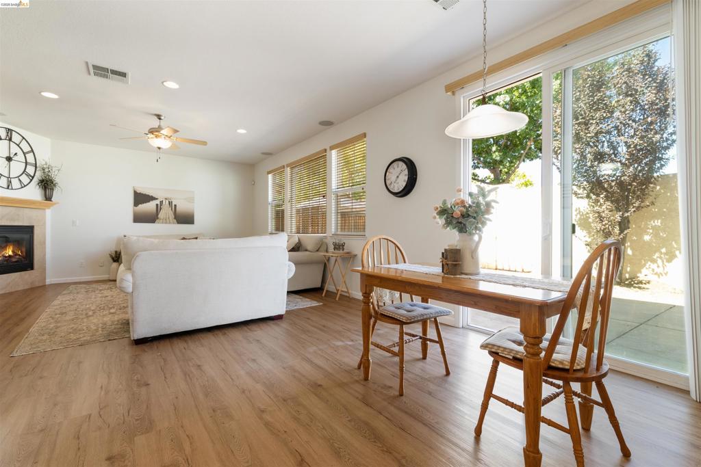 9569 California Oak Cir Property Photo 19