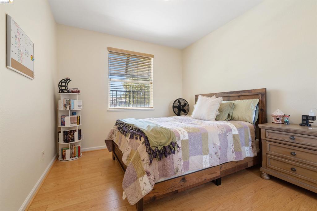 9569 California Oak Cir Property Photo 27