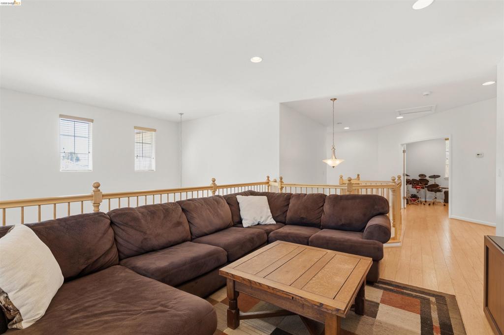 9569 California Oak Cir Property Photo 30