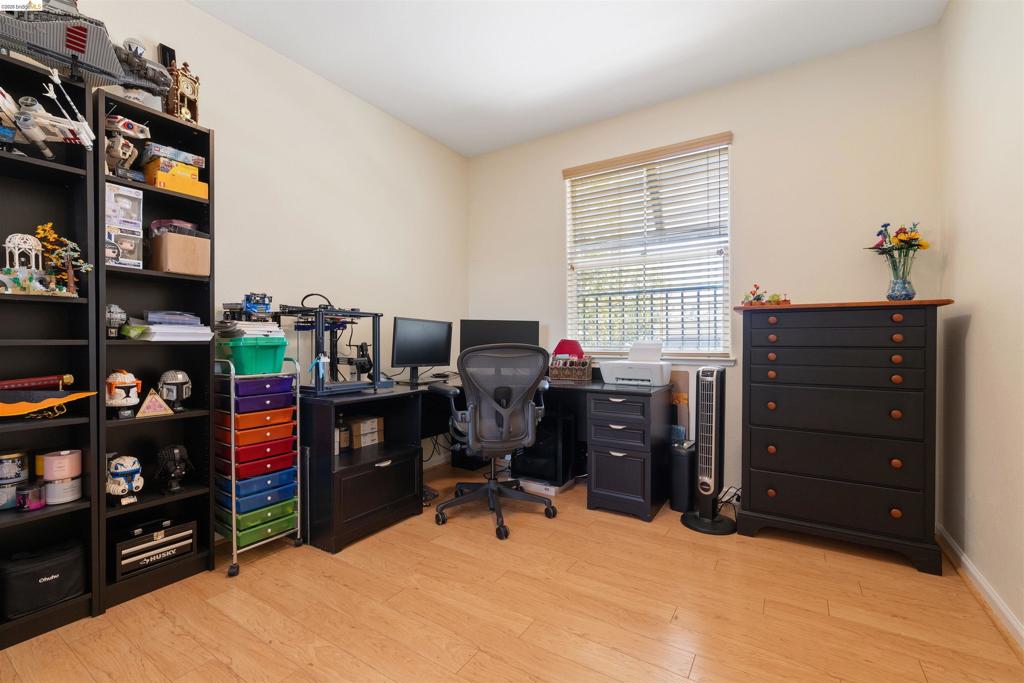 9569 California Oak Cir Property Photo 31
