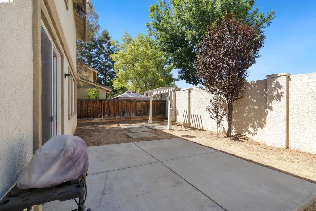 9569 California Oak Cir Property Photo 34