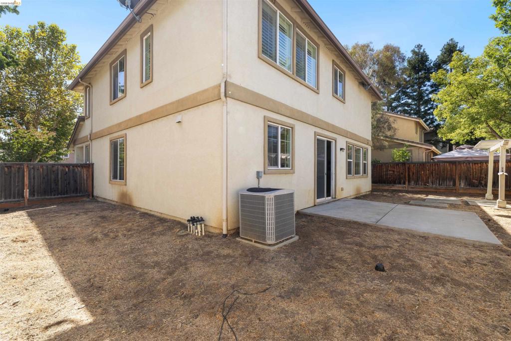 9569 California Oak Cir Property Photo 35
