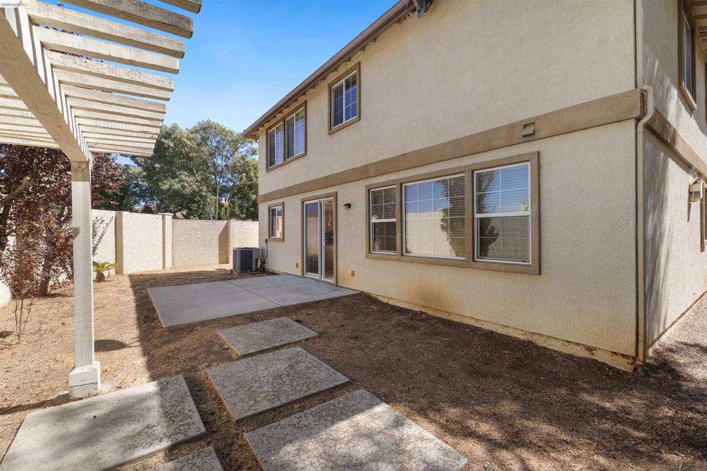 9569 California Oak Cir Property Photo 36