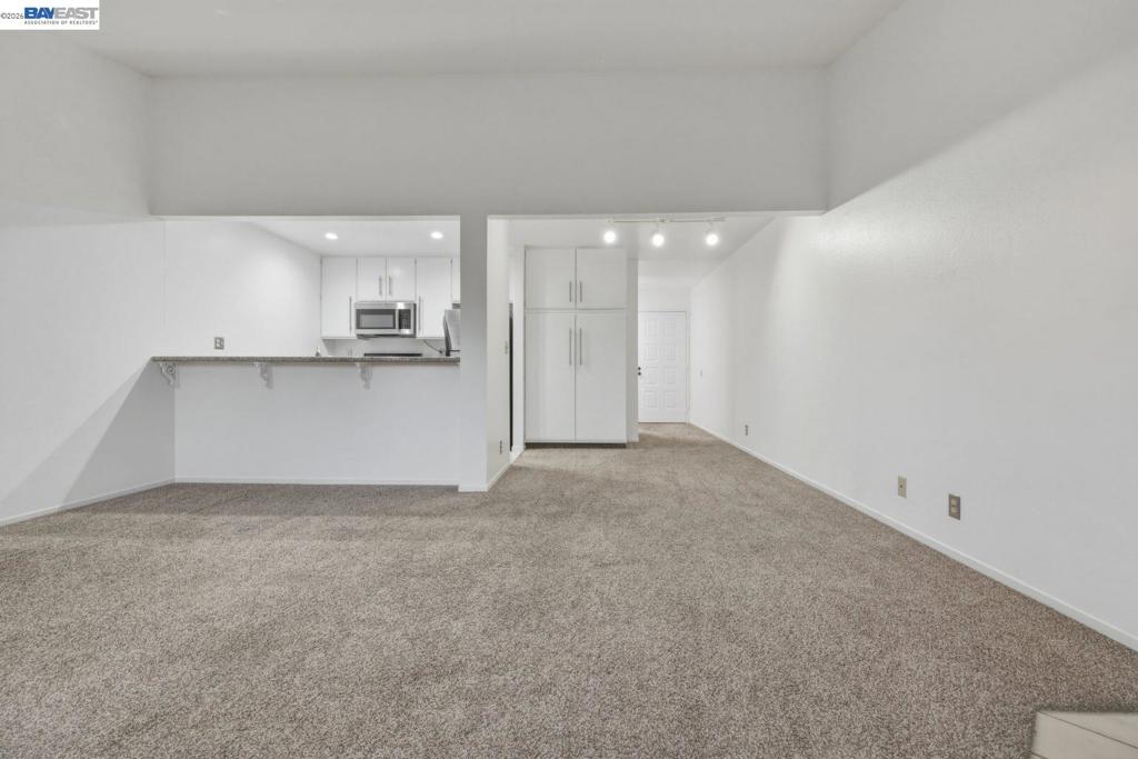 1511 Four Oaks Cir Property Photo 10
