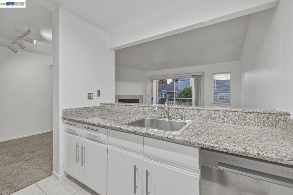 1511 Four Oaks Cir Property Photo 16