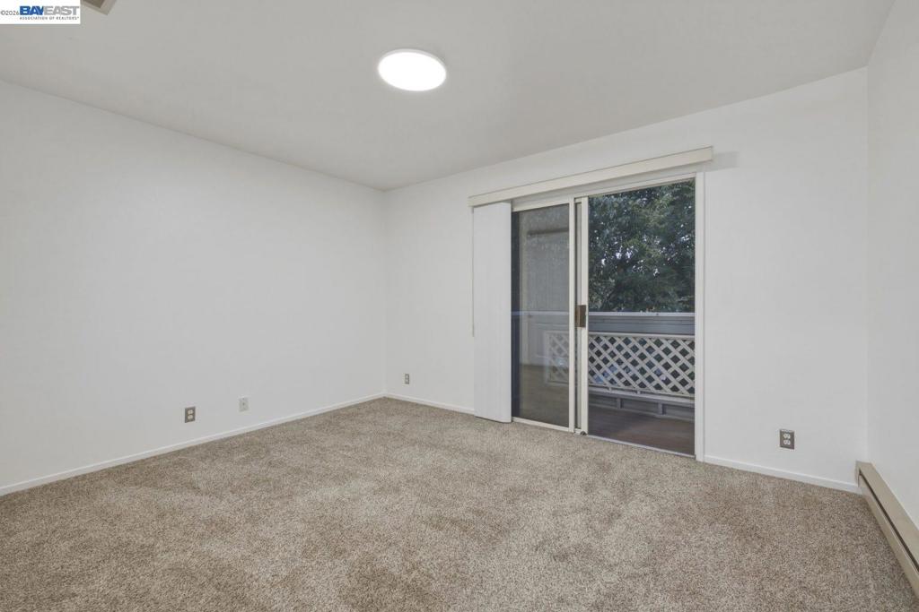 1511 Four Oaks Cir Property Photo 22