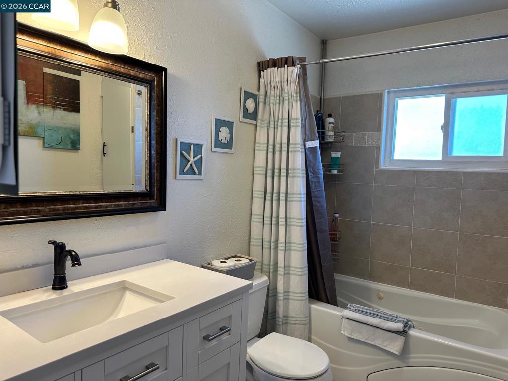 4 Sheffield Ct Property Photo 7