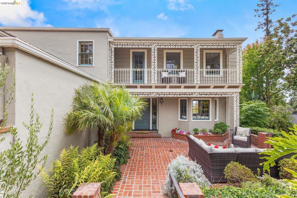 21 Selborne Drive Property Photo 2