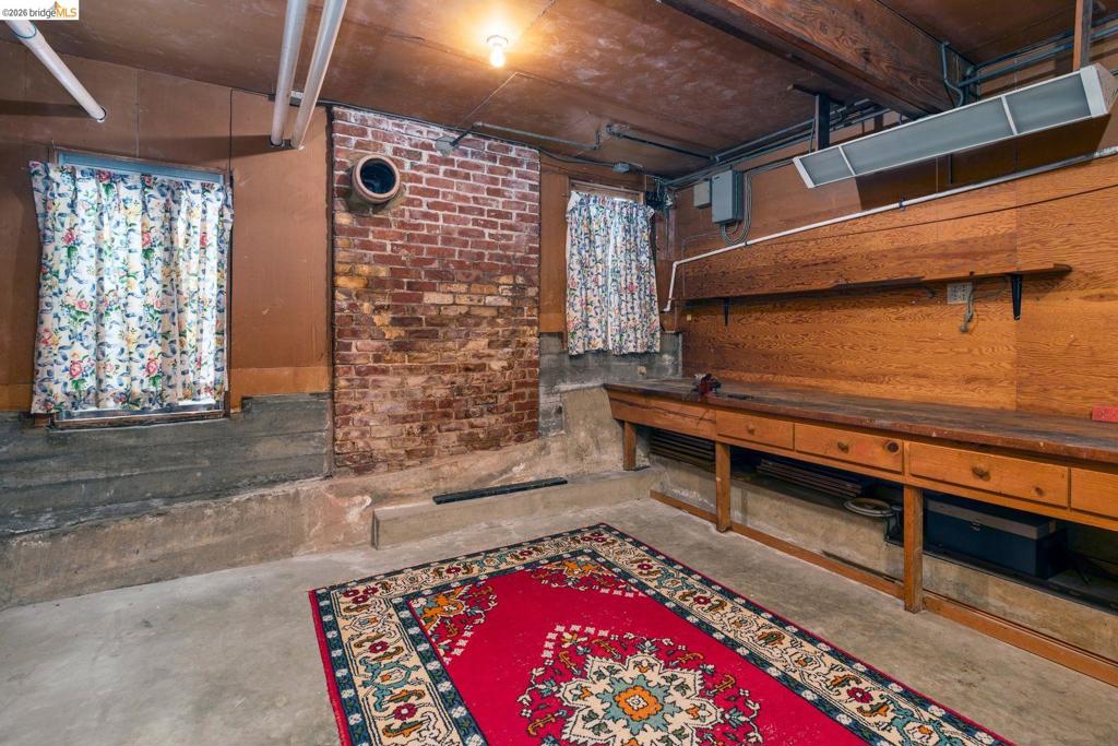 21 Selborne Drive Property Photo 82