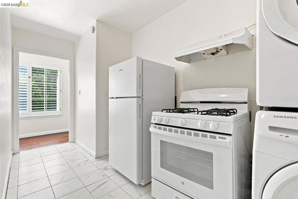 6163 Girvin Dr Property Photo 16