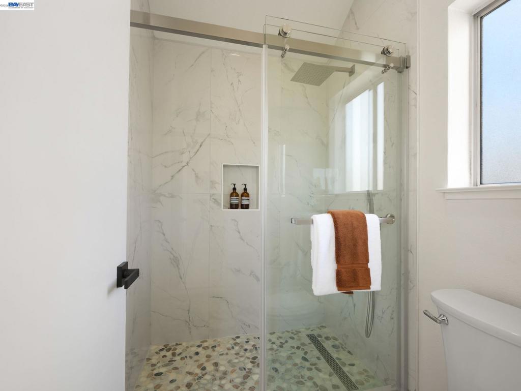 312 Rivercreek Dr Property Photo 24