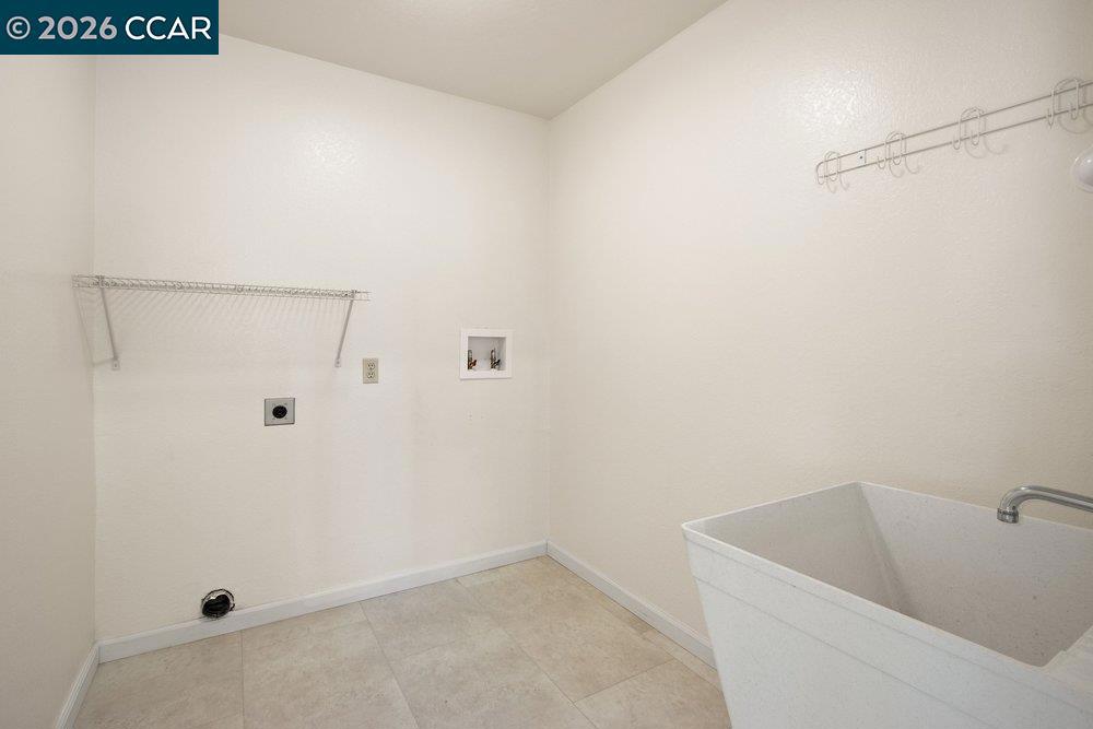 244 Hillcrest Ct Property Photo 26