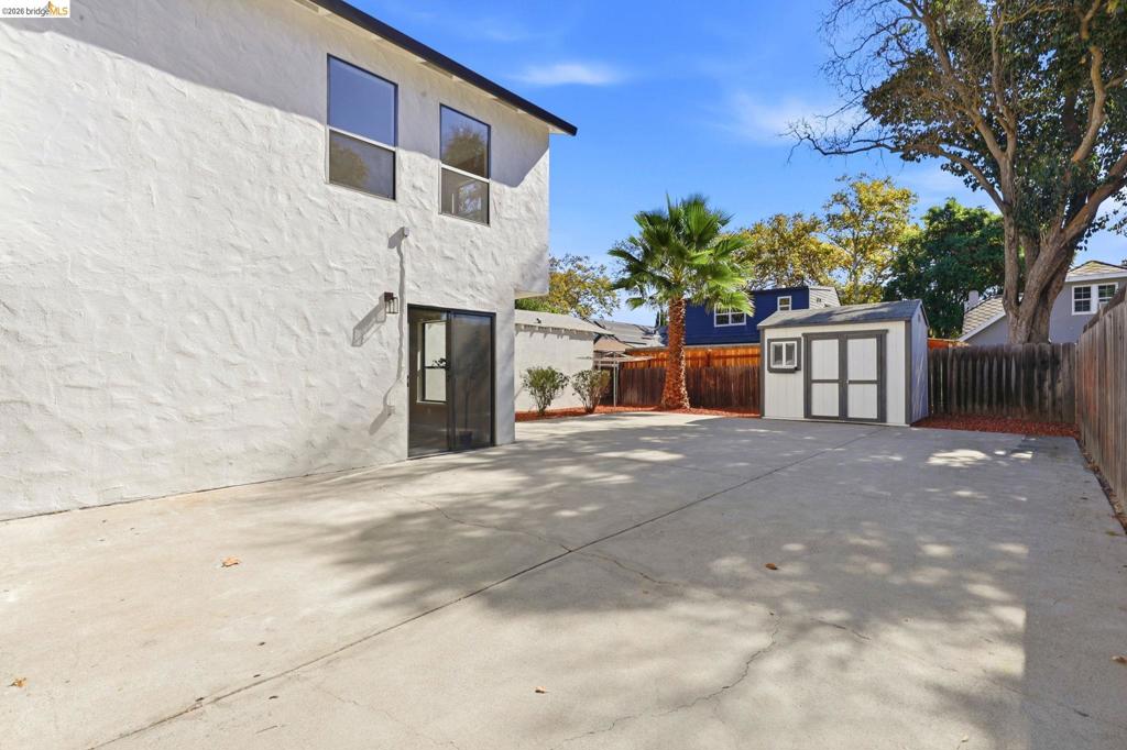 1359 Elm St Property Photo 40