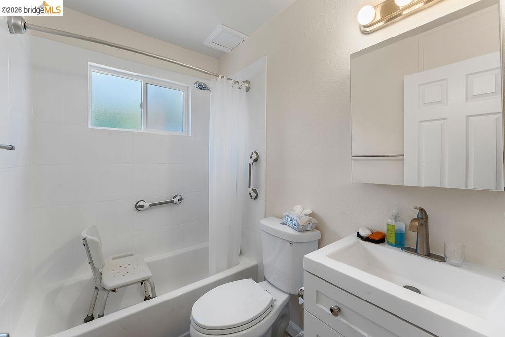 10582 Topanga Dr Property Photo 28