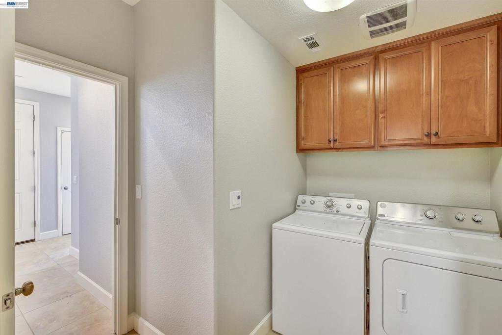 538 Selby Ln Property Photo 19