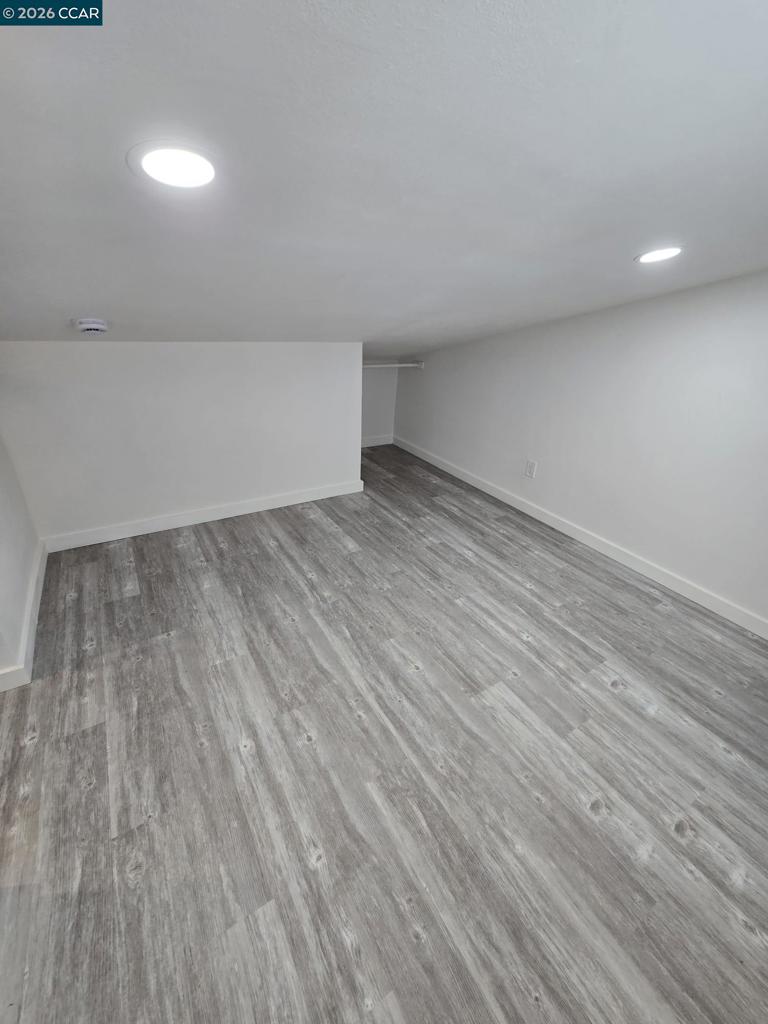 901 Pine St Property Photo 13