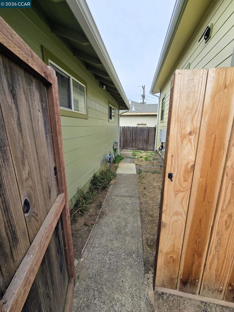 901 Pine St Property Photo 14