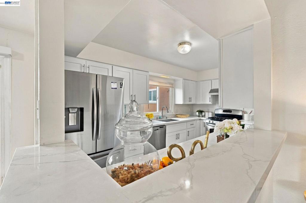 3443 Brookdale Blvd Property Photo 10