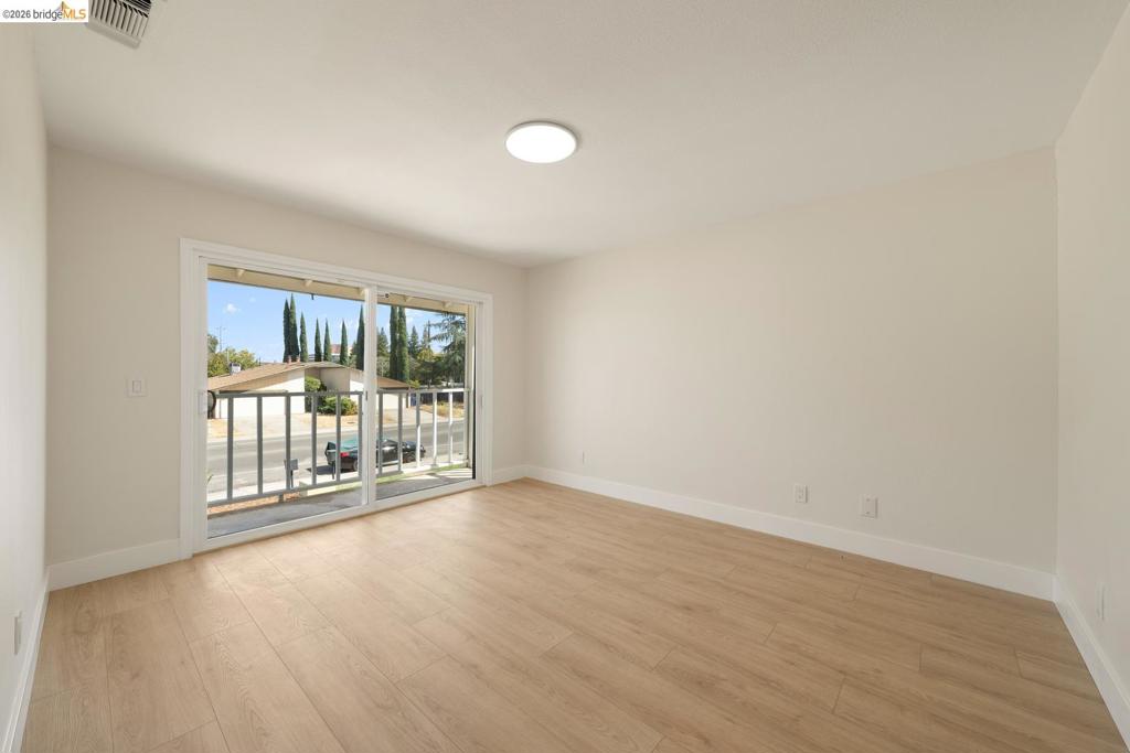 9339 Mira Del Rio Dr Property Photo 11