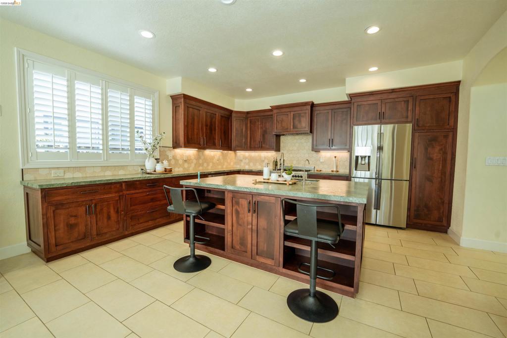 1510 Sunrise Dr Property Photo 11