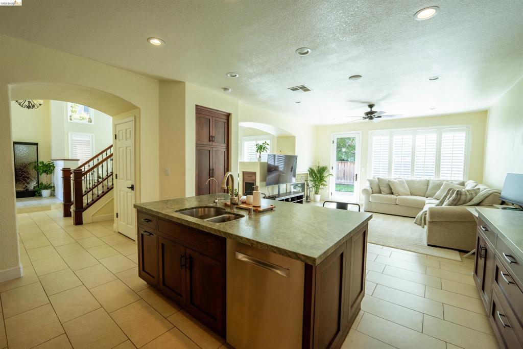 1510 Sunrise Dr Property Photo 13