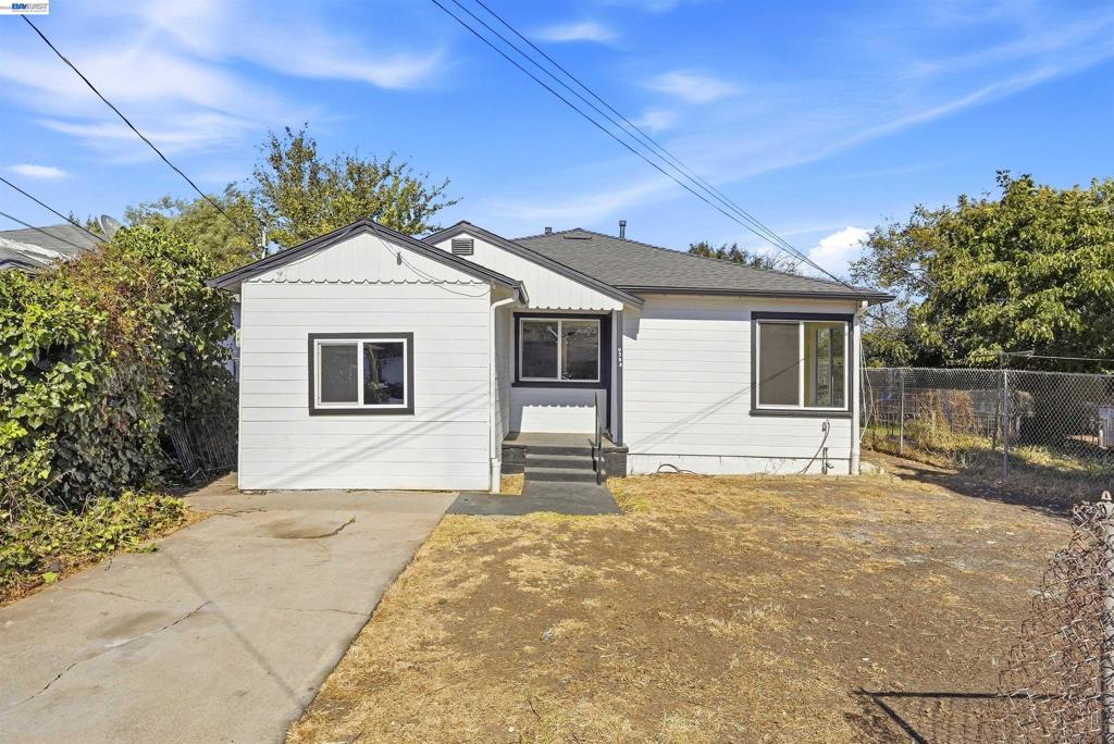 9308 F St Property Photo 1