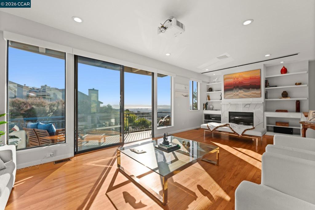 5 Schooner Hill Property Photo 1