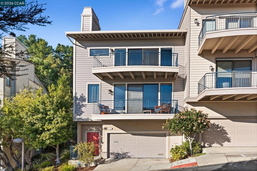 5 Schooner Hill Property Photo 2