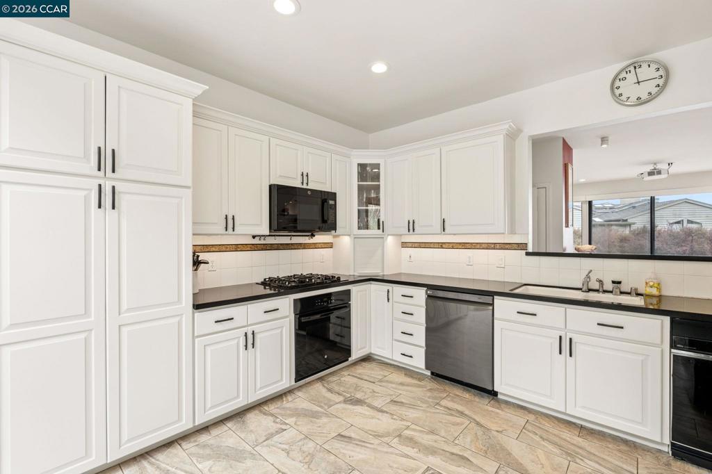 5 Schooner Hill Property Photo 20