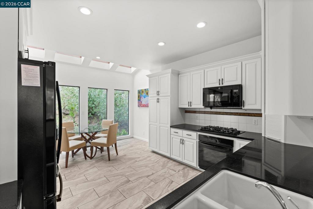 5 Schooner Hill Property Photo 23