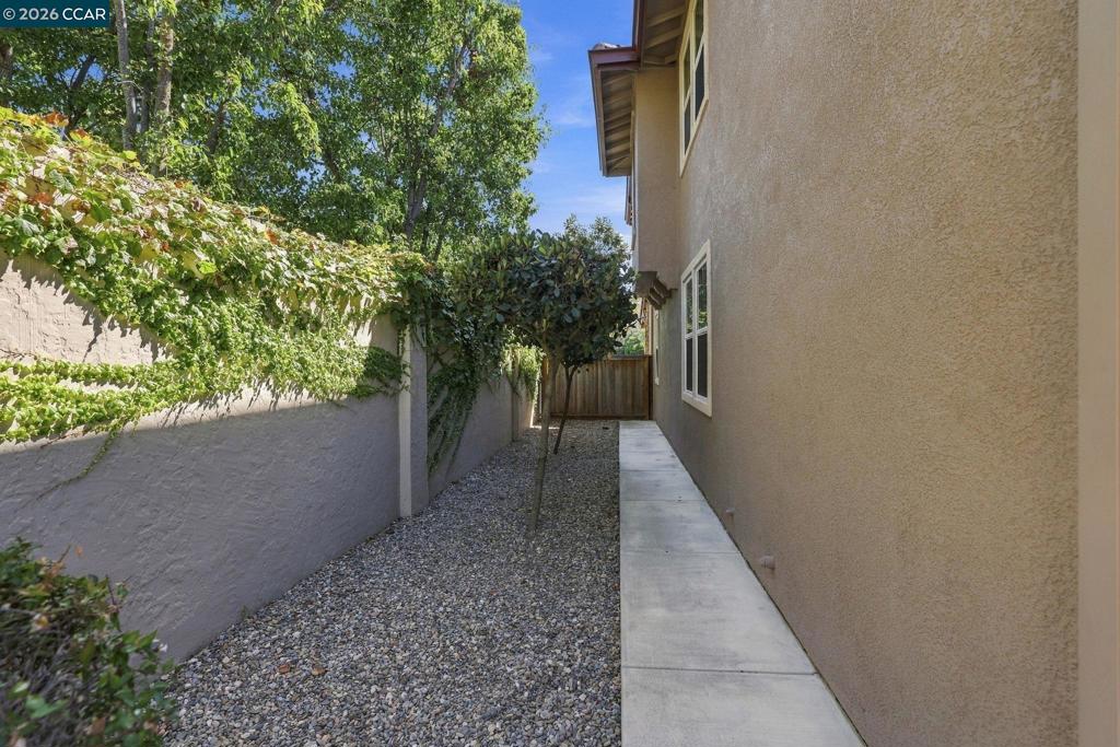 3000 Enfield Street Property Photo 60