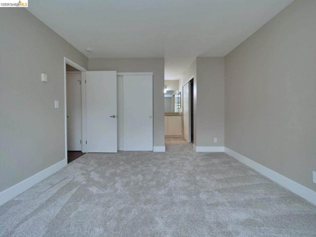 202 Shoreline Ct Property Photo 30