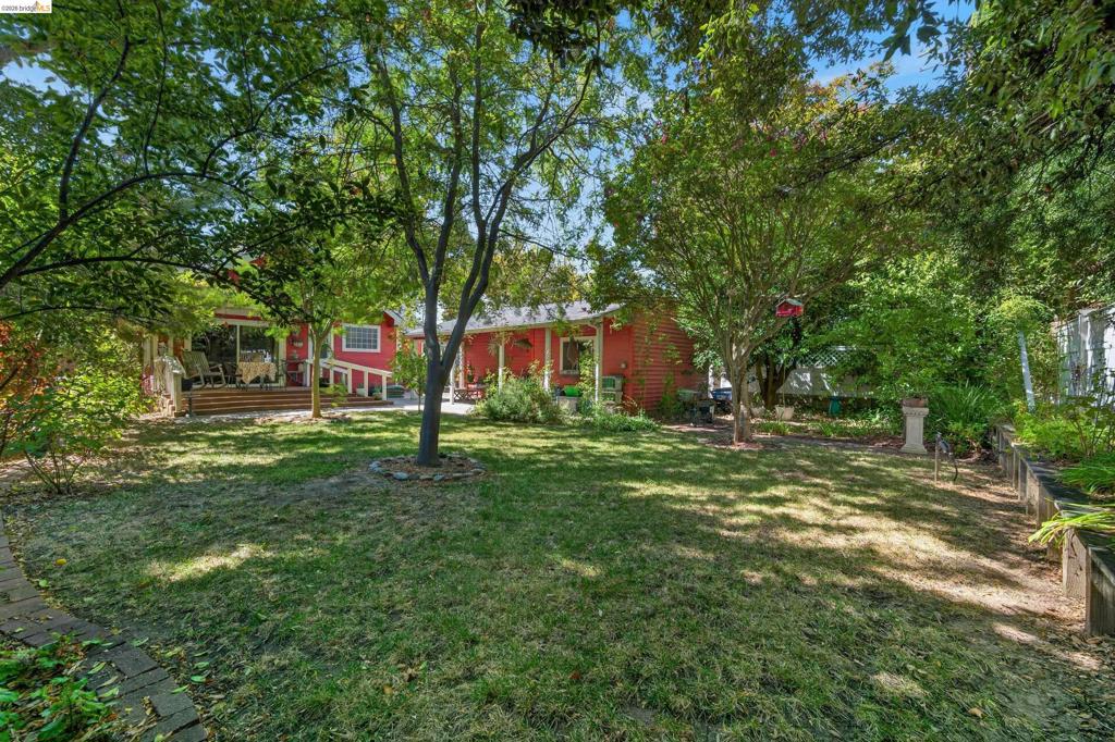 1169 1st Avenue Property Photo 29