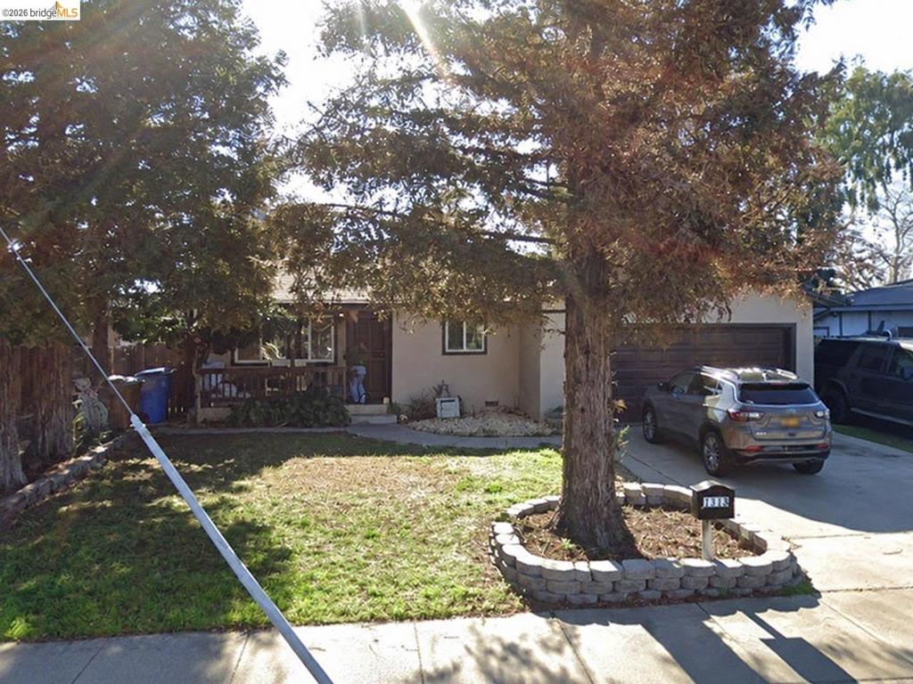 1118 Dainty Avenue Property Photo 1