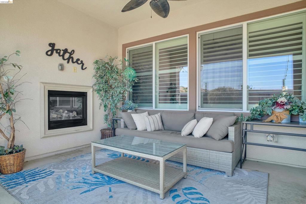 7364 Bay Harbor Way Property Photo 32