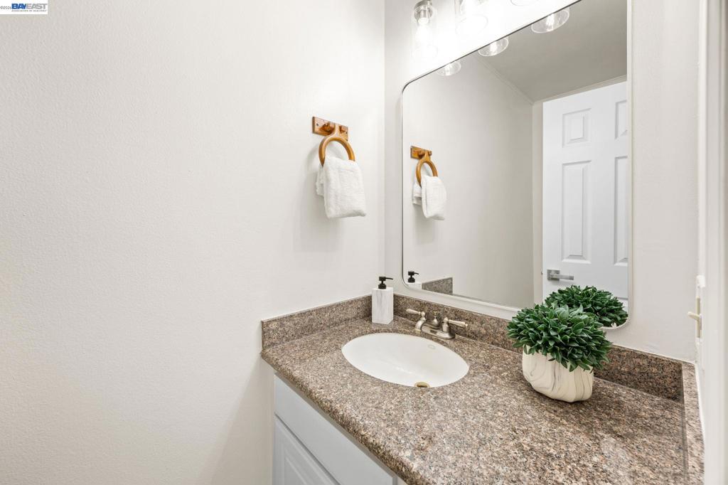 7070 Rainbow Dr 9 Property Photo 8