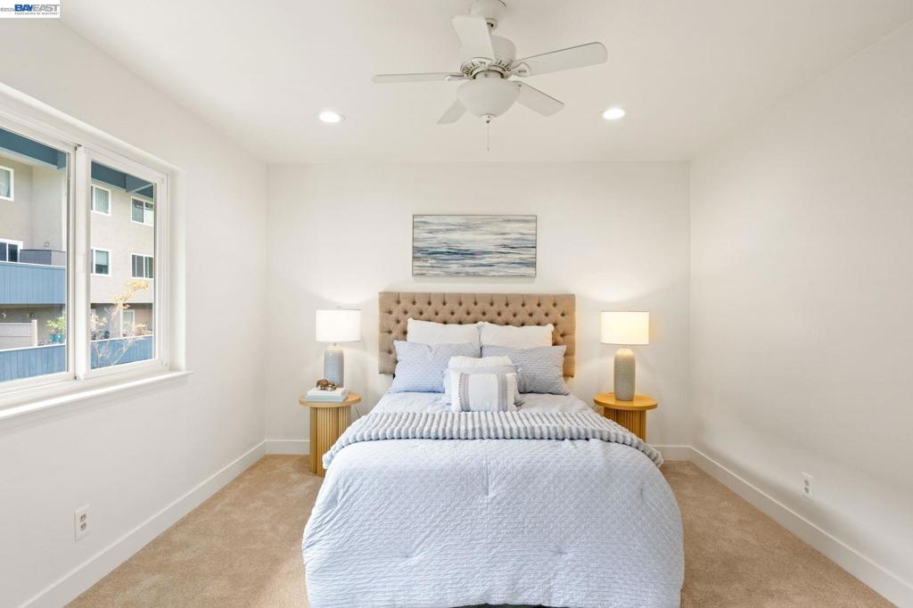 7070 Rainbow Dr 9 Property Photo 10
