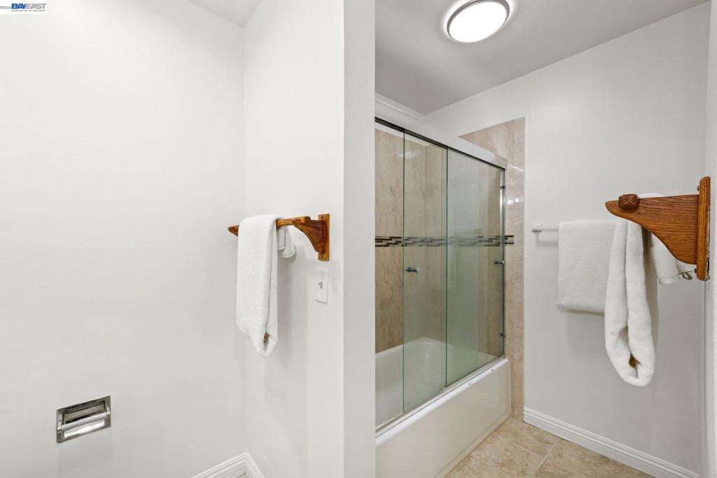 7070 Rainbow Dr 9 Property Photo 13