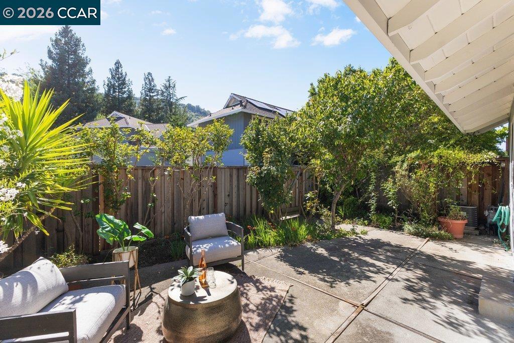 143 Miramonte Dr Property Photo 24