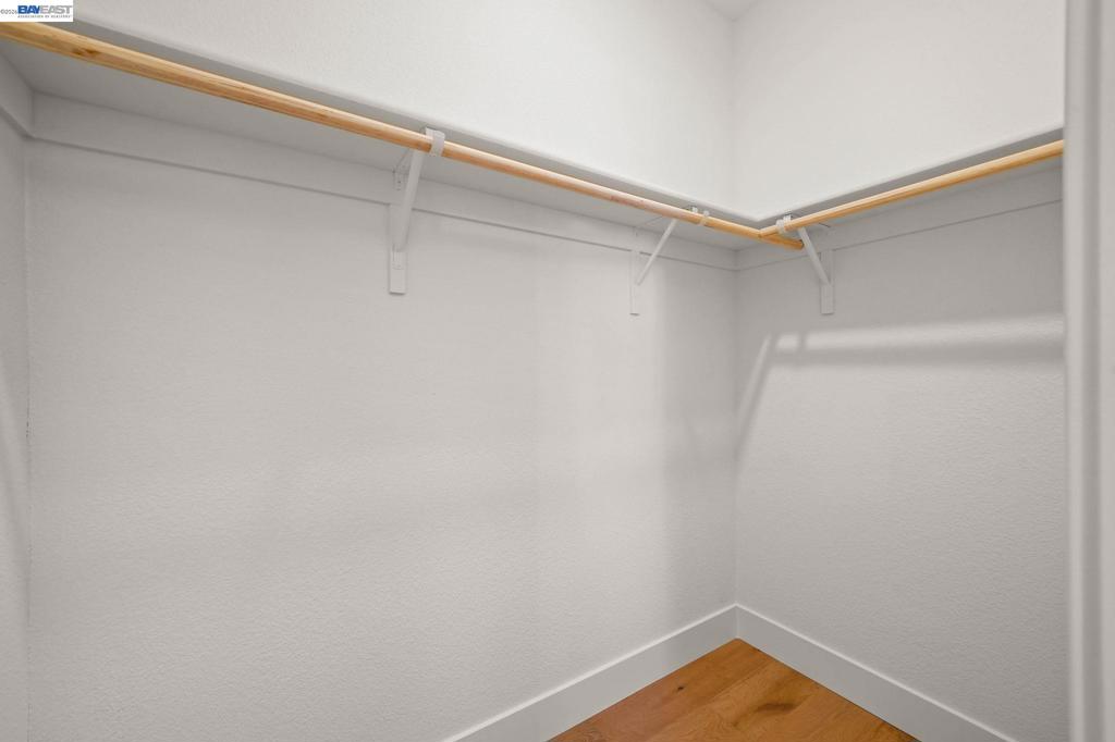 9732 Seawind Way Property Photo 22