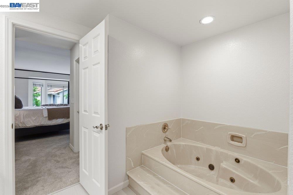 540 Ivy Pointe Circle Property Photo 17