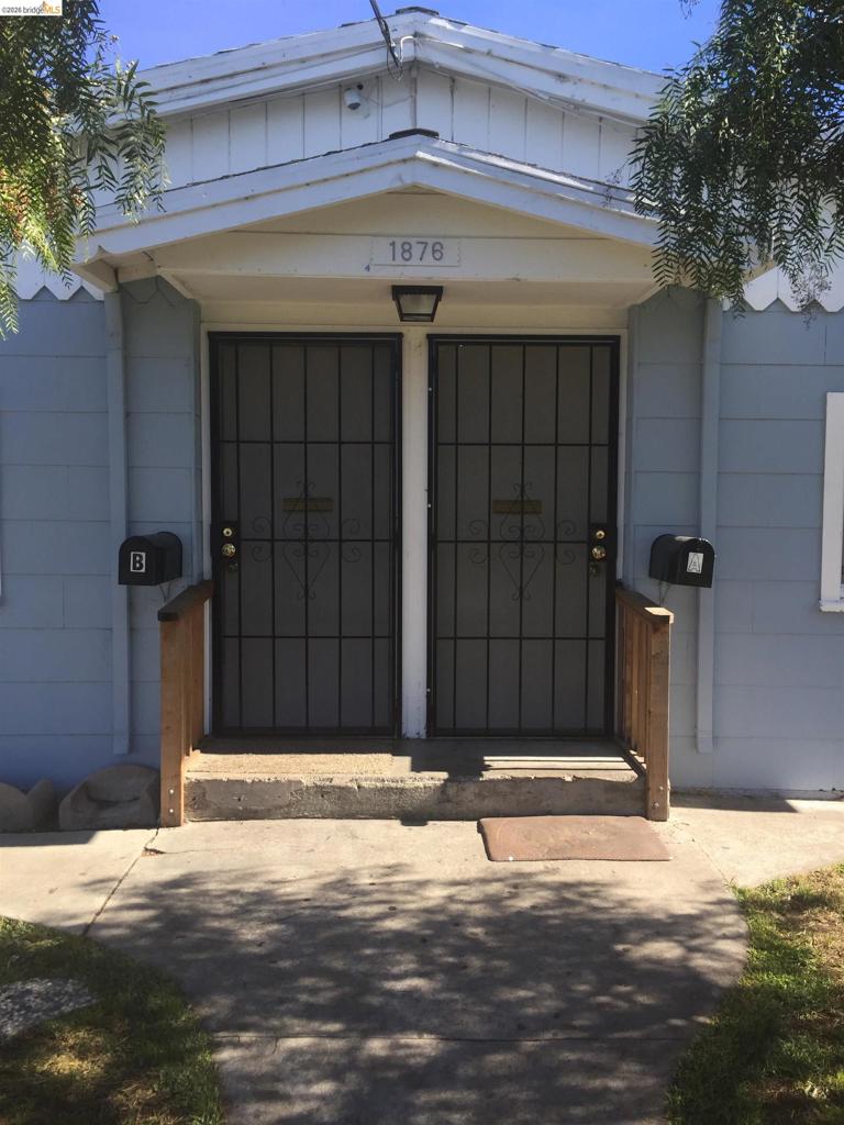 1876 15th Street Property Photo 2
